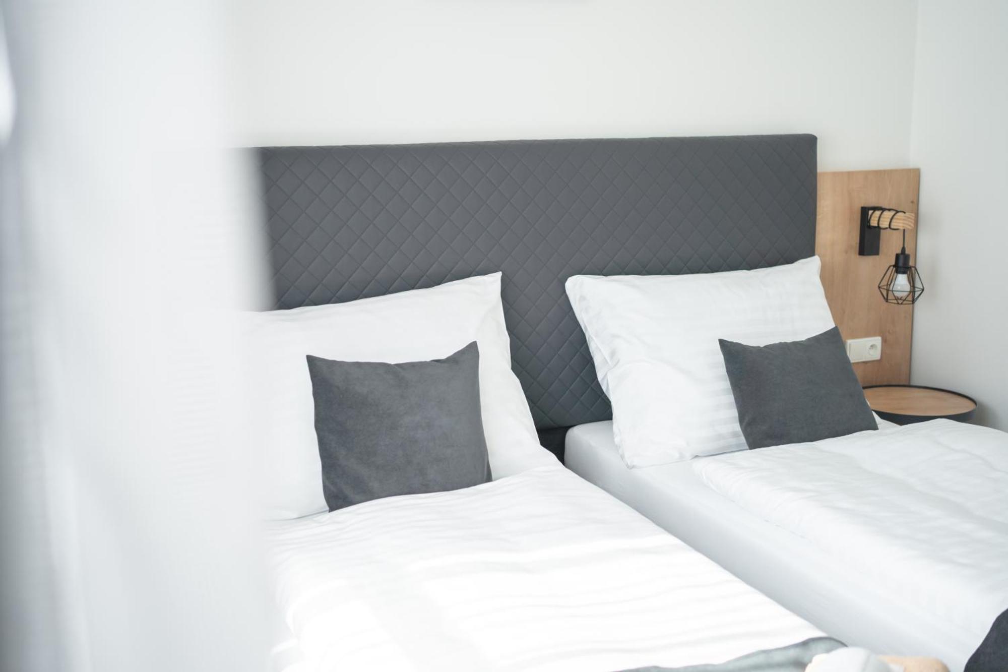 רומבורק Hotel Parkview מראה חיצוני תמונה